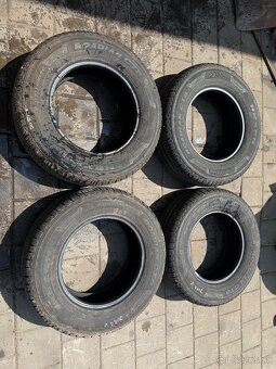 Nexen Roadian CT8 215/70 r15C - 4