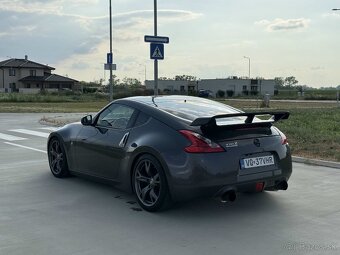 Nissan 370Z 40th Anniversary – perfektný stav, 82 296 km, zb - 4