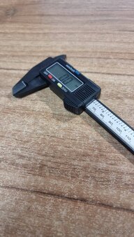 Predám nové digitálne posuvné merado - šublera do 300mm - 4