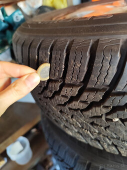 Nokian Tyres Snowproof 1 195/65 R15 91T - použité jednu zimu - 4