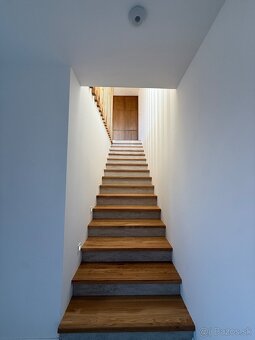 Ponúkam na prenájom 3 izbový byť 85m² TOPOĽČIANKY - 4