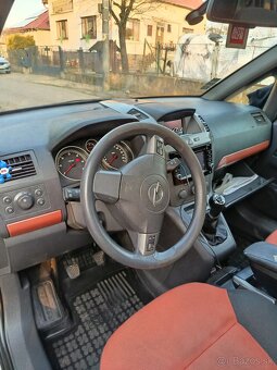 Predam Opel Zafira - 4