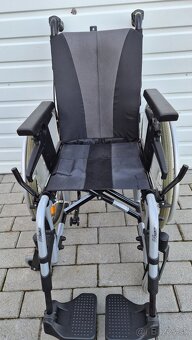 invalidny vozík 37cm pridavne brzdy pre asistenta AL - 4