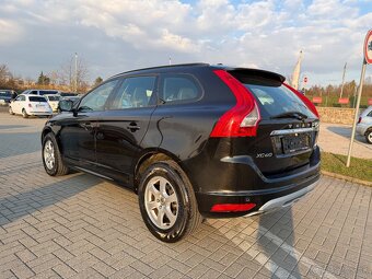 VOLVO XC60 - 4