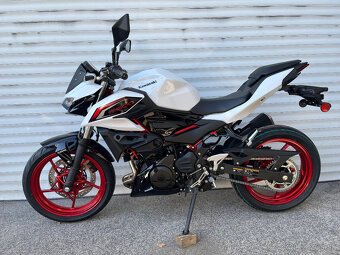 Kawasaki Z500 SE - 4