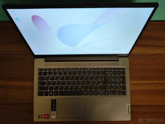 IdeaPad 3 Slim R5 • 8GB • 512GB - 4