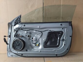 dvere spolujazdca Audi A5 8T - LY7G - 4