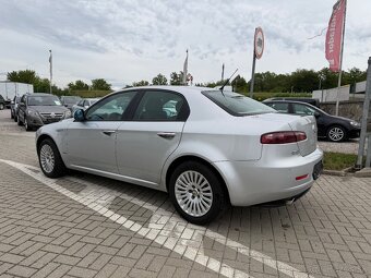 Alfa Romeo 2.2 - 4