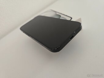 Apple iPhone 15 - 4