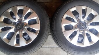Fiat 500X  Fiat 500L - 4