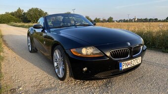 BMW Z4 2,5i r.2004 129400km - 4