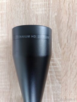 Delta titanium 2,5-10x56 HD - 4