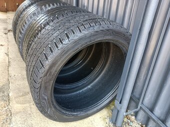 285/40 R21 109 Y XL Celoročné Vredestein Quatrac Pro - 4