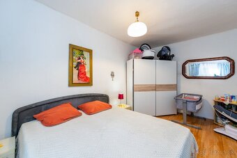 Na predaj 3 izbový rodinný dom nachádzajúci sa v obci Družst - 4
