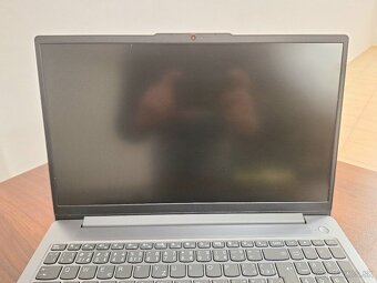 Lenovo IdeaPad Slim 3 - 4