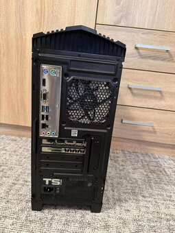 PCčko Intel i7-4770, 32GB, RTX 2060, 500GB SSD - 4
