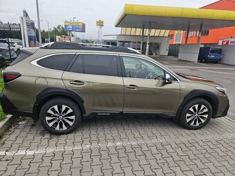 Subaru Outback 2,5i-T CVT ES Premium - 4