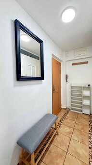 TERASA - 1 IZBOVÝ BYT 32 M2, UHEROVA ULICA 1 POSCHODIE - 4