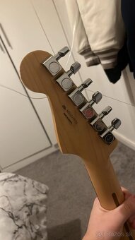 Fender Stratocaster PLAYER PF Mexico - 4