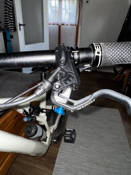 Specialized Stumpjumper EVO Expert S4 (velkost L) - 4