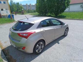 Hyundai i30 1,6 MPI - 4