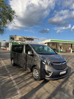 Opel Vivaro 9-miestny - 4