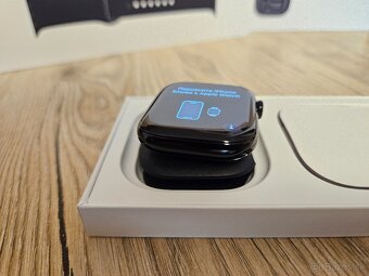 Apple Watch Series 10 GPS + Cellular 46mm Black - 4