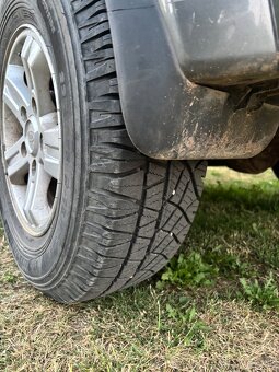 Predám KIA Sorento 2.5 CRDi - 4