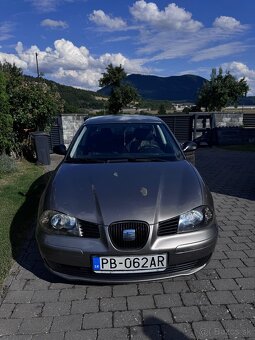 Seat Cordoba 1.4 - 4