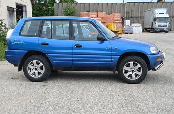 Toyota RAV4 2.0i 5D 2AB A/C 4x4 - 4