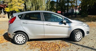 Ford Fiesta - 4
