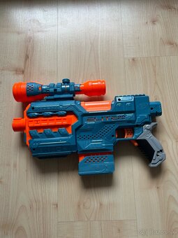Nerf Elite 2.0 Phoenix a Nerf Vagabond Brokovnica - 4