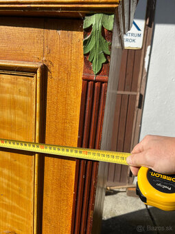 Predám starožitnú skriňu - 4