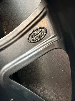 ORIG.RANGE ROVER VELAR 2025 R20 255/50/20 - 4
