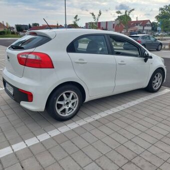 KIA Rio 1,25 CVVT - 4