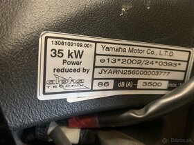 Yamaha fz8 - 4
