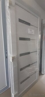 PLASTOVÉ VCHODOVÉ DVERE BIELE 980mm.x2080mm. - 4