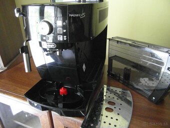 DeLonghi Magnifica S - 4