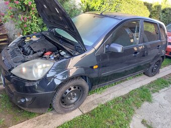 Ford fiesta - 4