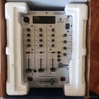 Mix Behringer Pro Mixer DX626 - 4