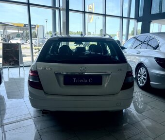 Mercedes-Benz C 200CDI Automat BlueEFFICIENCY Elegance SK ŠP - 4
