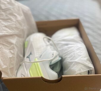 Mizuno 44 - 4