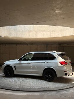 BMW X5 M50D - 4