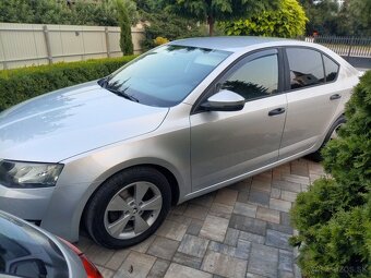 Škoda Octavia 1.6tdi - 4