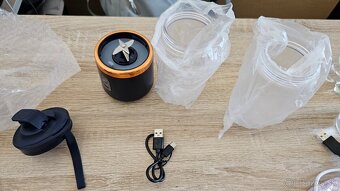 Smoothie maker, mini mixér - 4