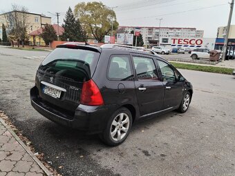 Peugeot 307 - 4