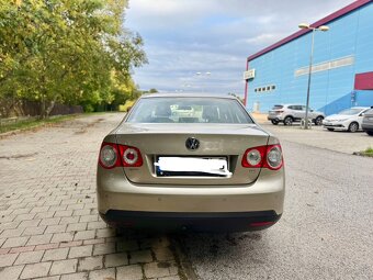Volkswagen Jetta 1.9. TDI - 4