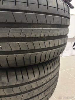 Pneumatiky Pirelli Pzero 285/40 R21 109Y 2 ks spolu 300 € - 4