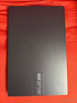 ASUS Vivobook Go 15 E1504FA-NJ193W Mixed Black - ako nový - 4