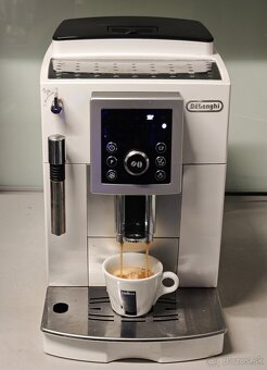 Predám plnoautomatický kávovar De'Longhi Magnifica S - 4